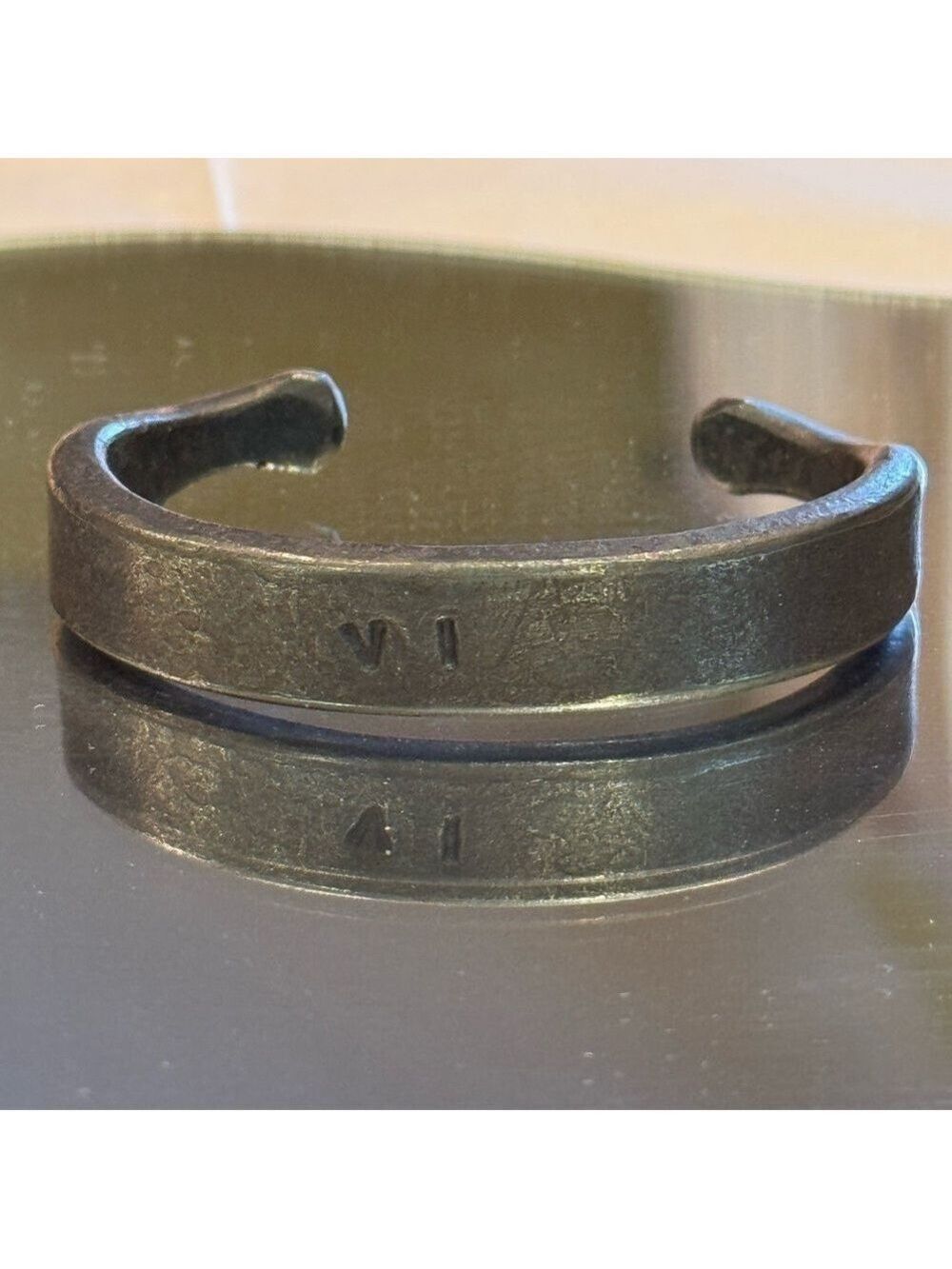 Hand Forged Men's Stylish Anniversary Gift Iron Metal Bracelet Size 9 - Picture 9 of 11